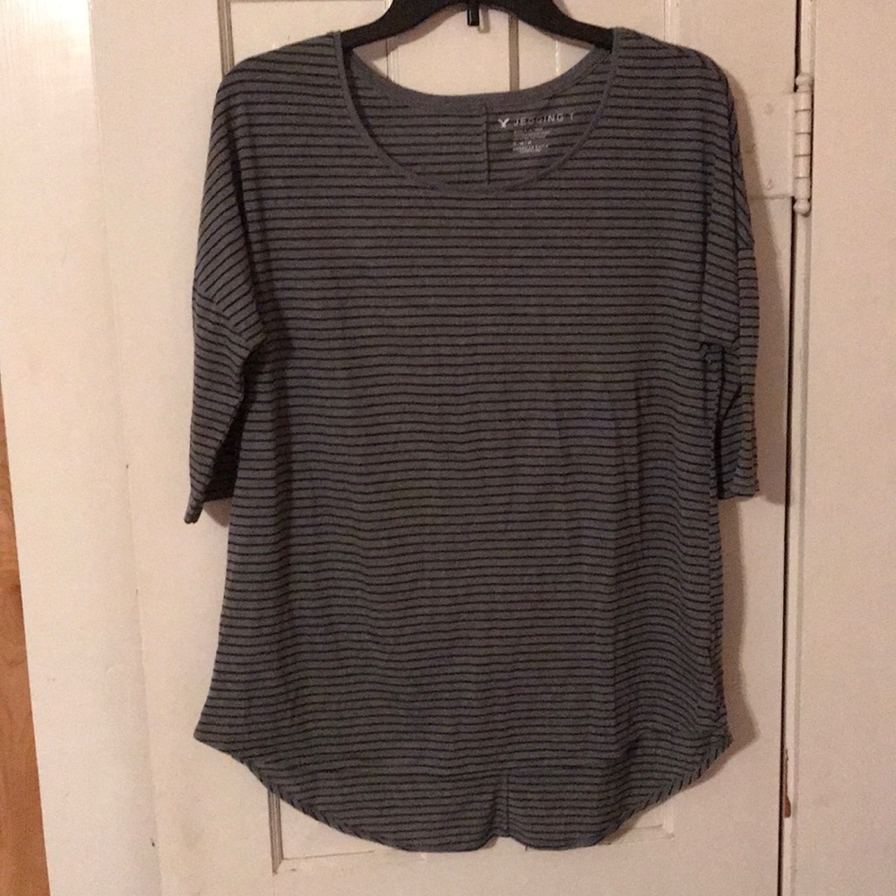 Short sleeve shirt